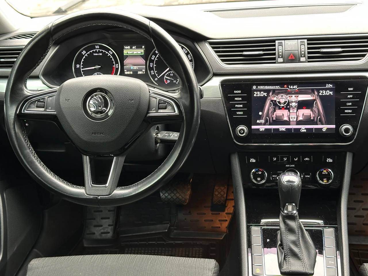 Skoda Superb - фото 7