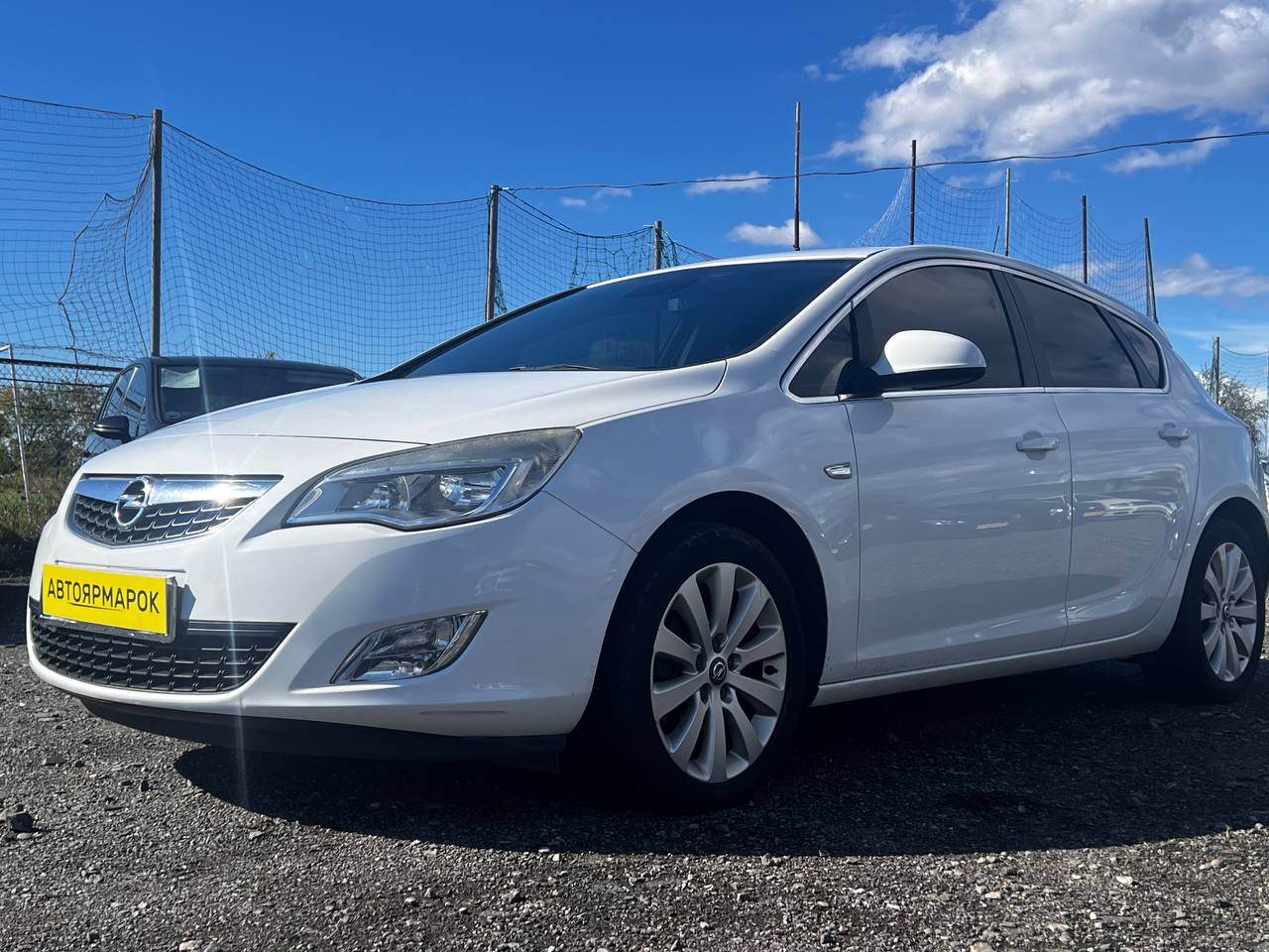 Opel Astra - фото 2