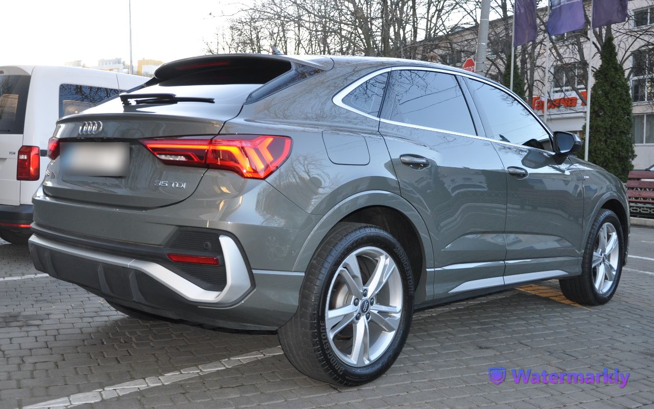 Audi Q3 Sportback - фото 9