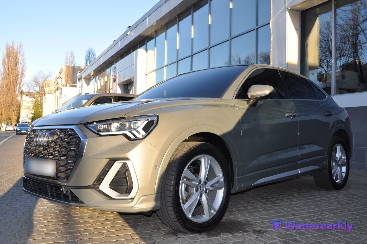 Audi Q3 Sportback - фото 2
