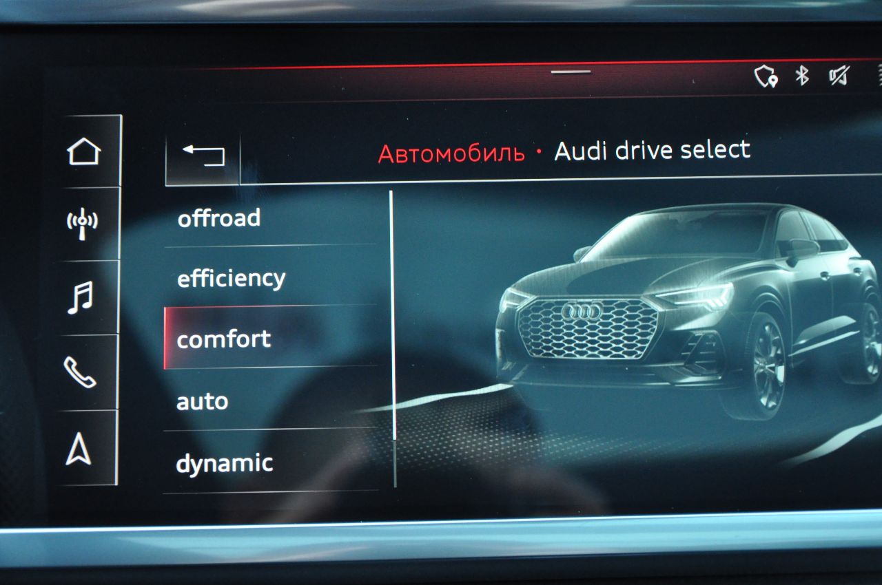 Audi Q3 Sportback - фото 38