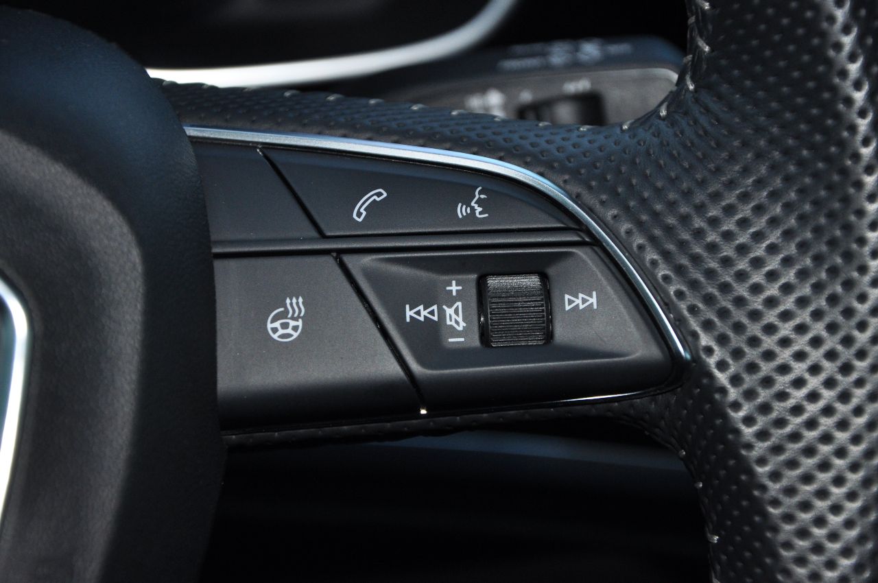 Audi Q3 Sportback - фото 30