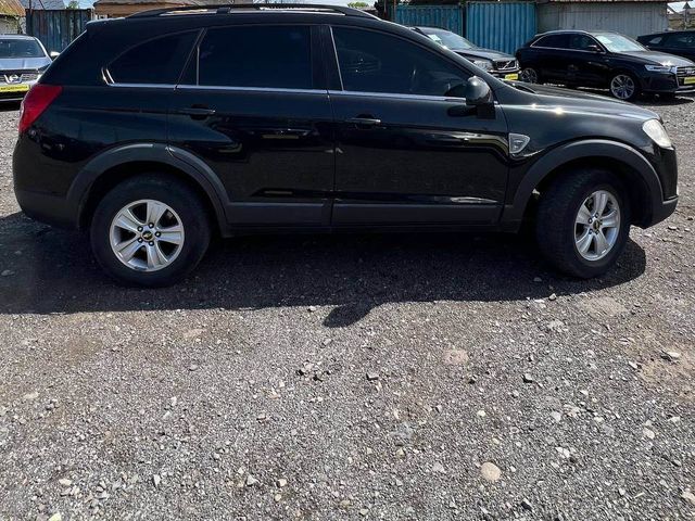 Chevrolet Captiva - зображення 4