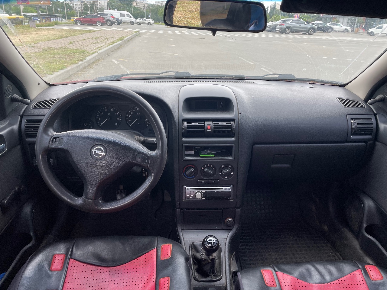 Opel Astra - фото 6