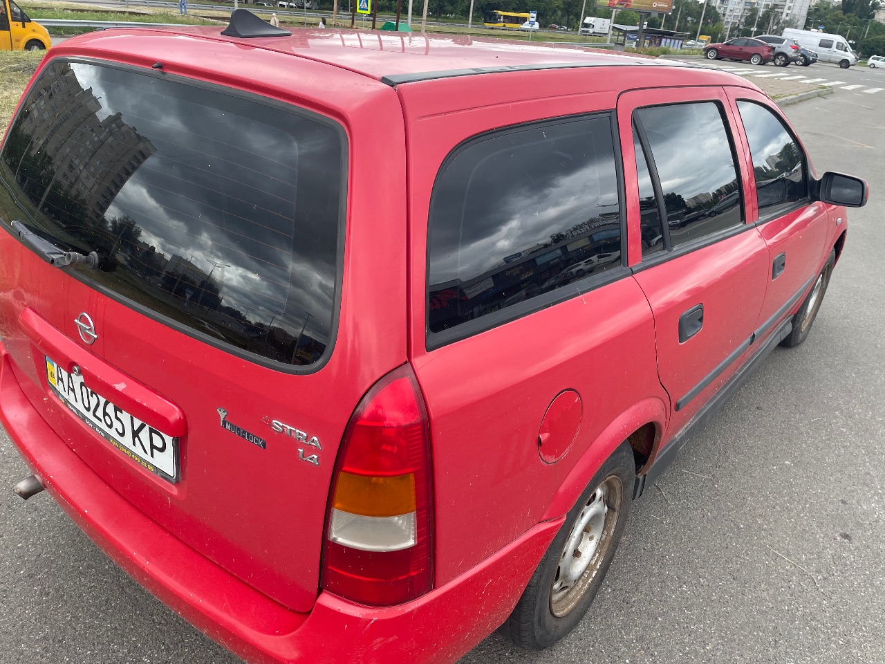 Opel Astra - фото 4