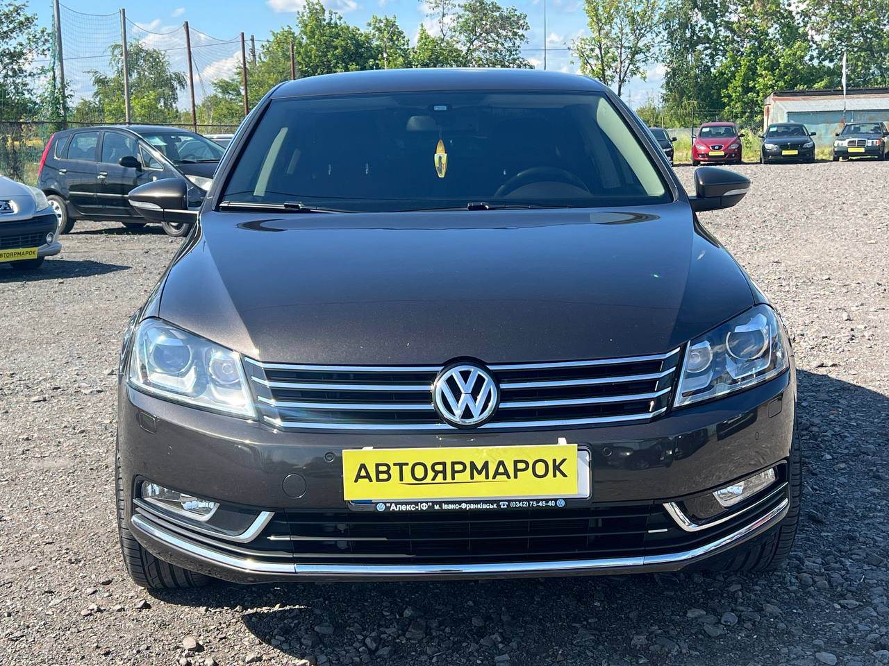 Volkswagen Passat - фото 1