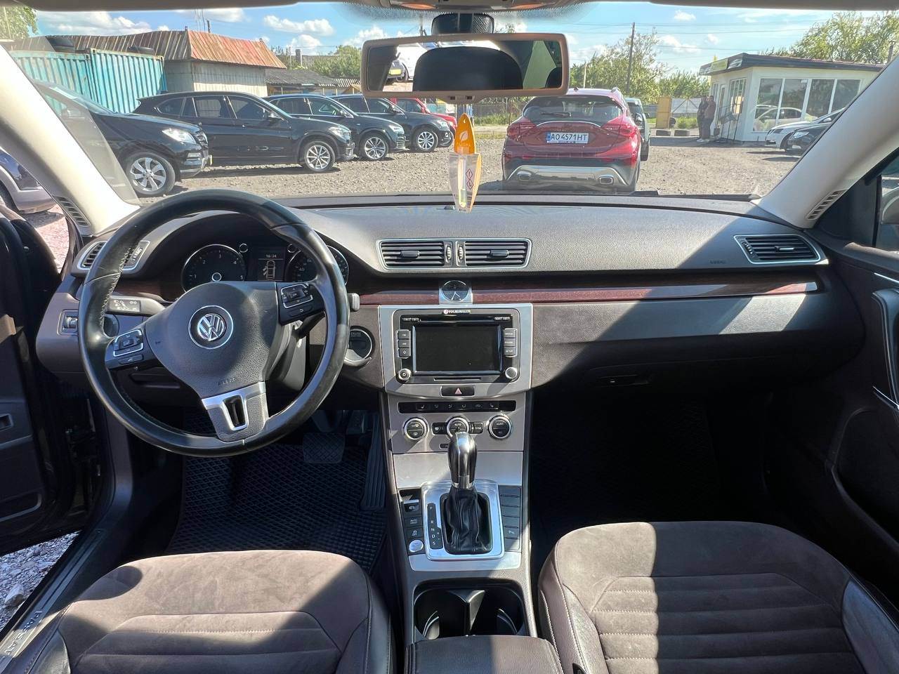 Volkswagen Passat - фото 10