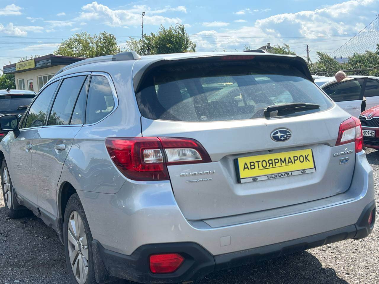 Subaru Outback - фото 8