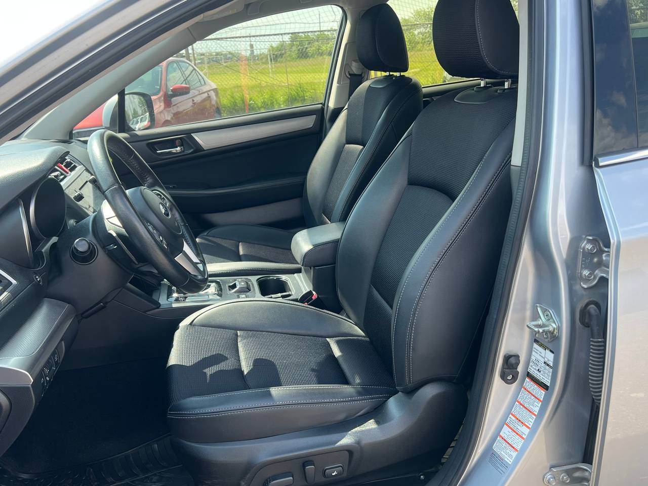 Subaru Outback - фото 10