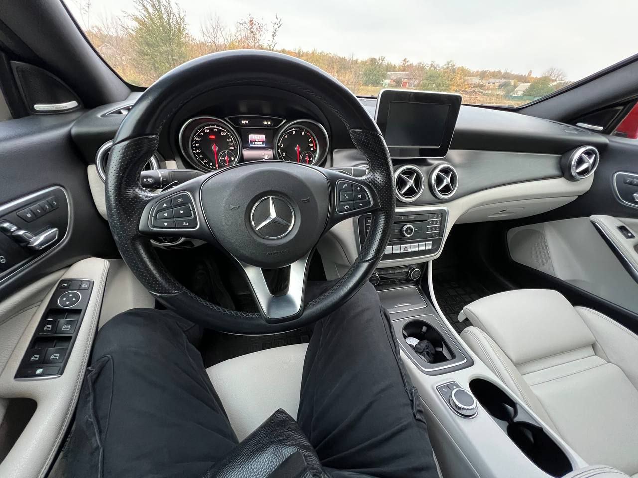 Mercedes-Benz CLA - фото 13