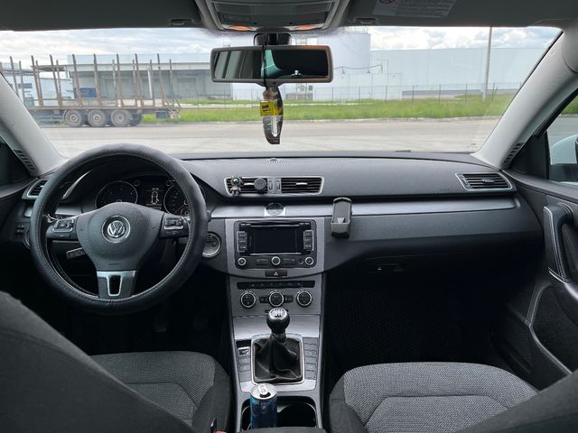 Volkswagen Passat 2012, Коростень, $9 700 - зображення 4