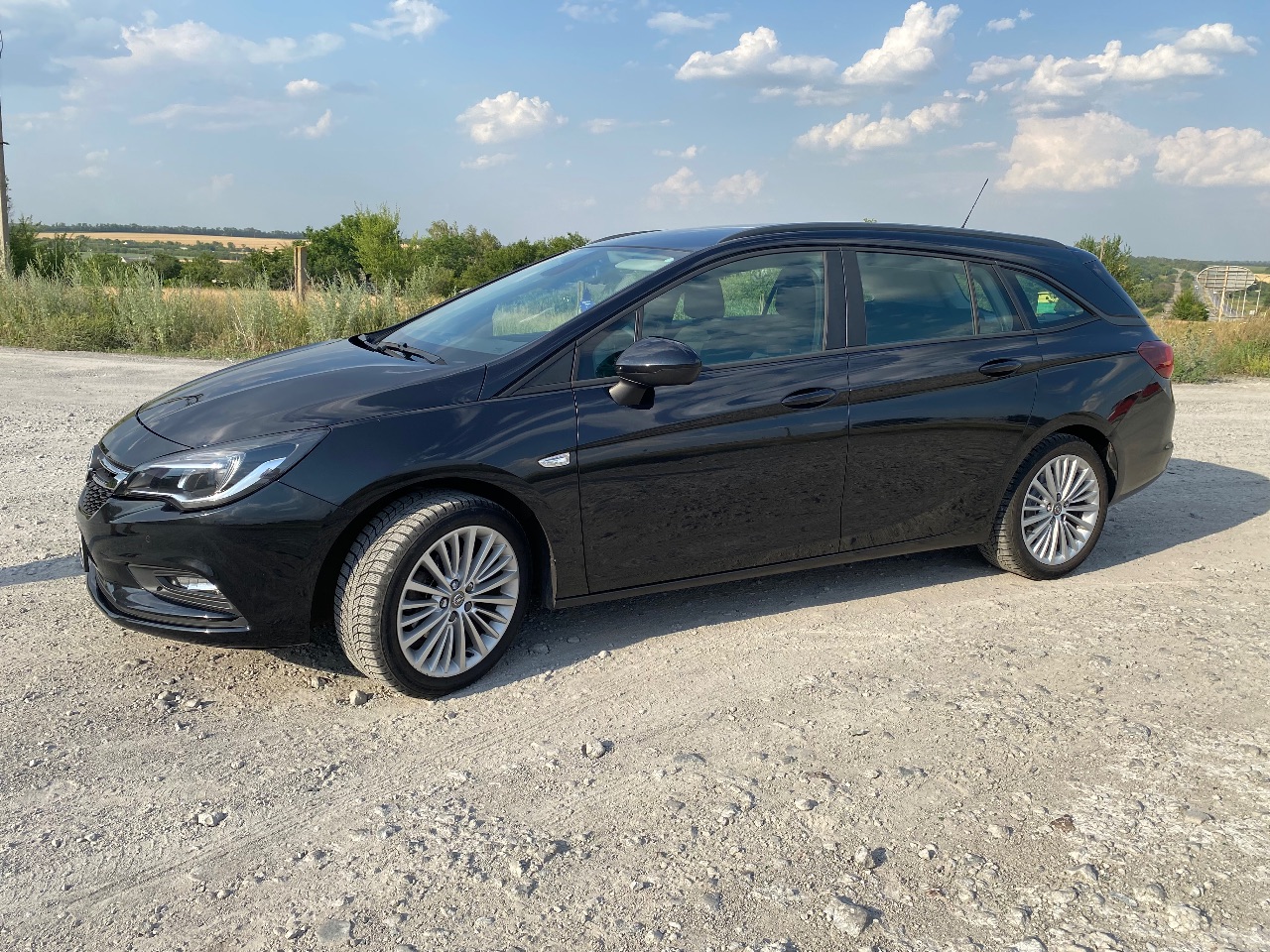 Opel Astra - фото 1