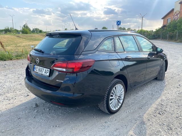 Opel Astra - фото 5