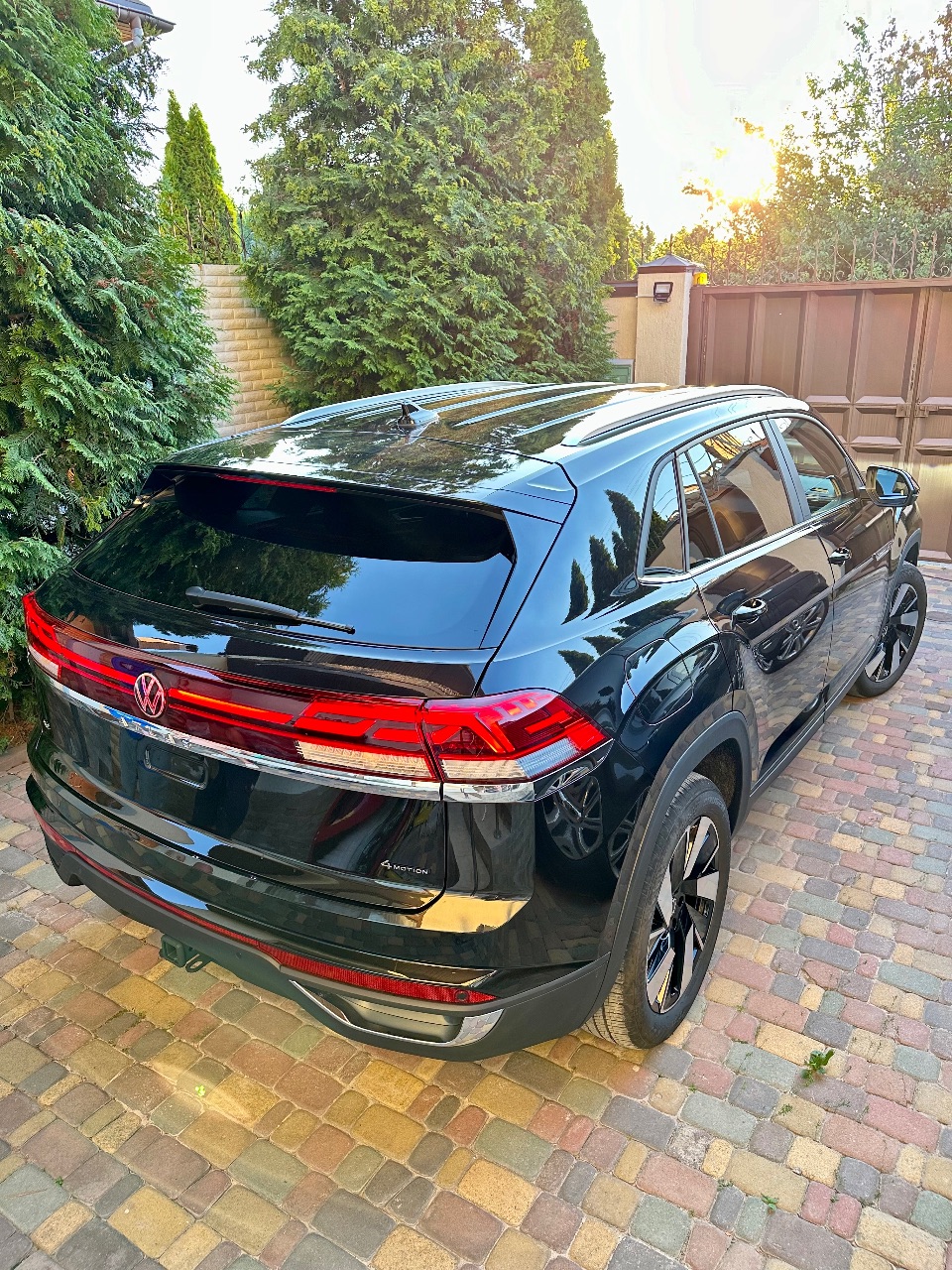 Volkswagen Atlas Cross Sport - фото 3