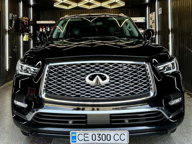Infiniti QX80 - фото 3