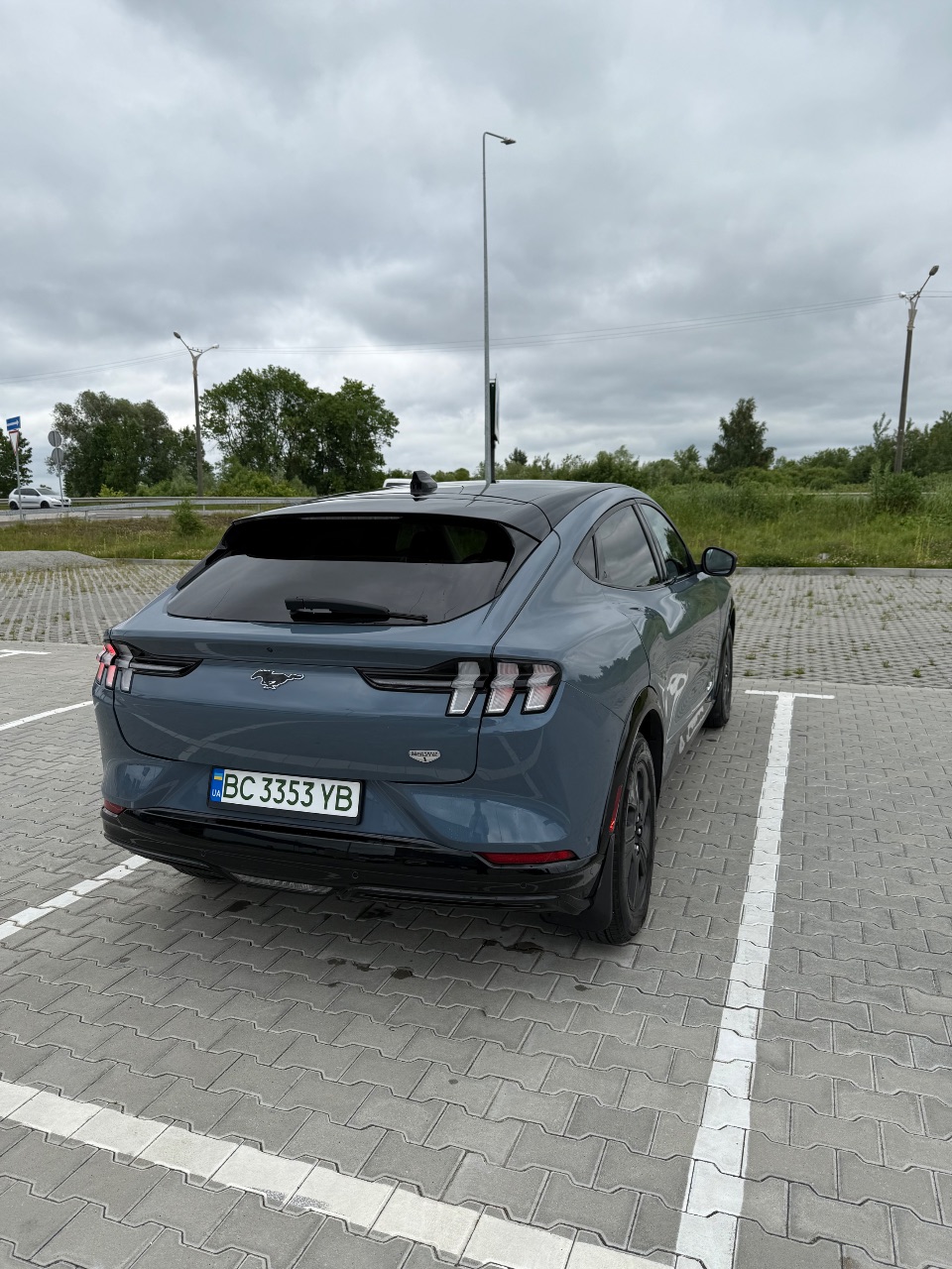 Ford Mustang Mach-E - фото 4