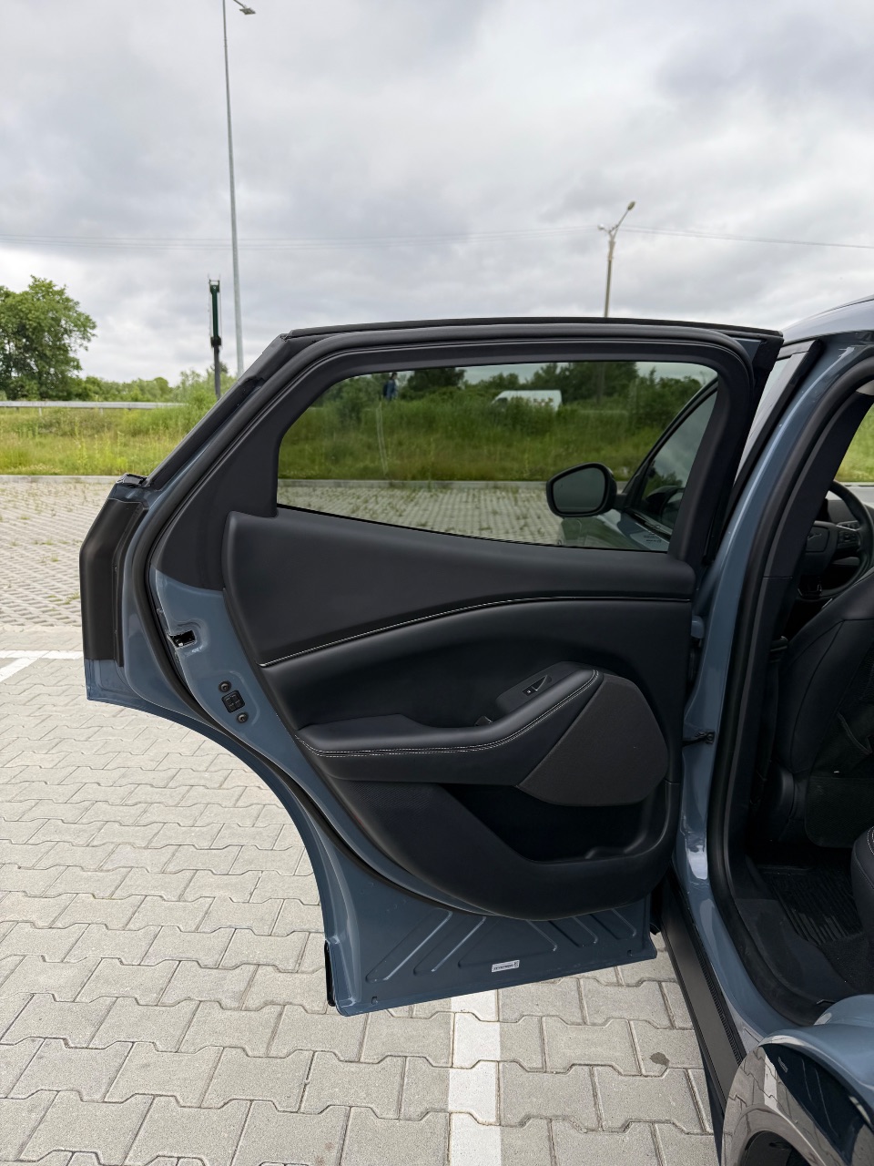 Ford Mustang Mach-E - фото 27