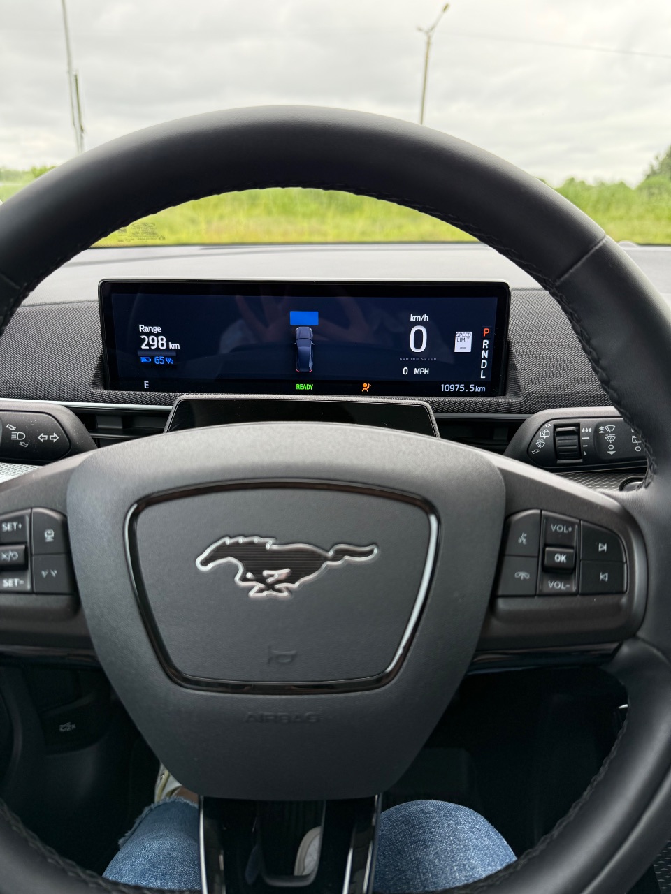 Ford Mustang Mach-E - фото 7