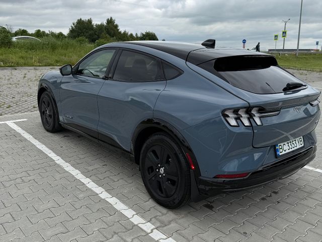 Ford Mustang Mach-E - фото 4
