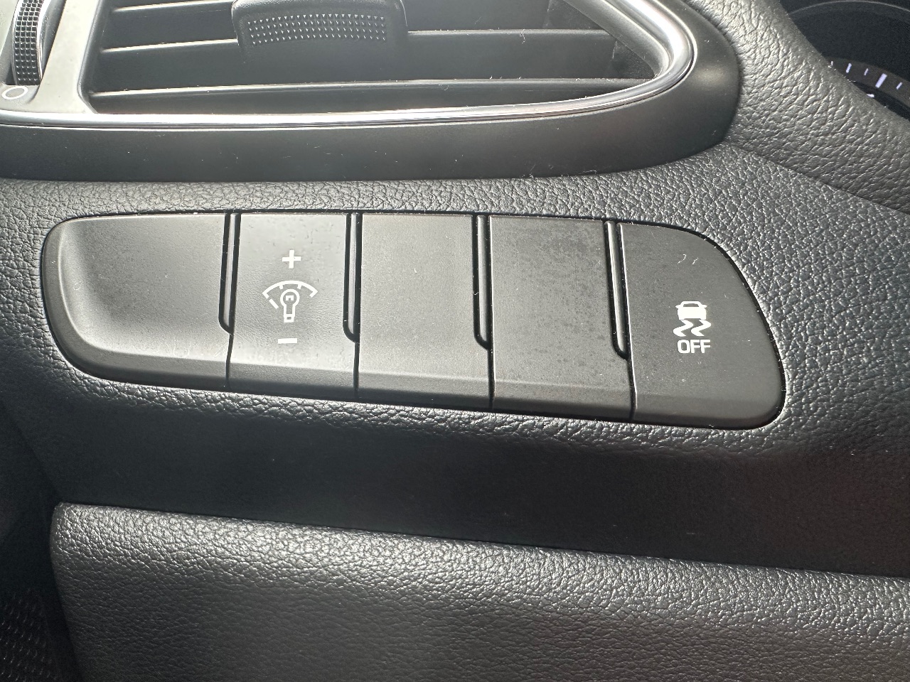 Hyundai i30 - фото 30