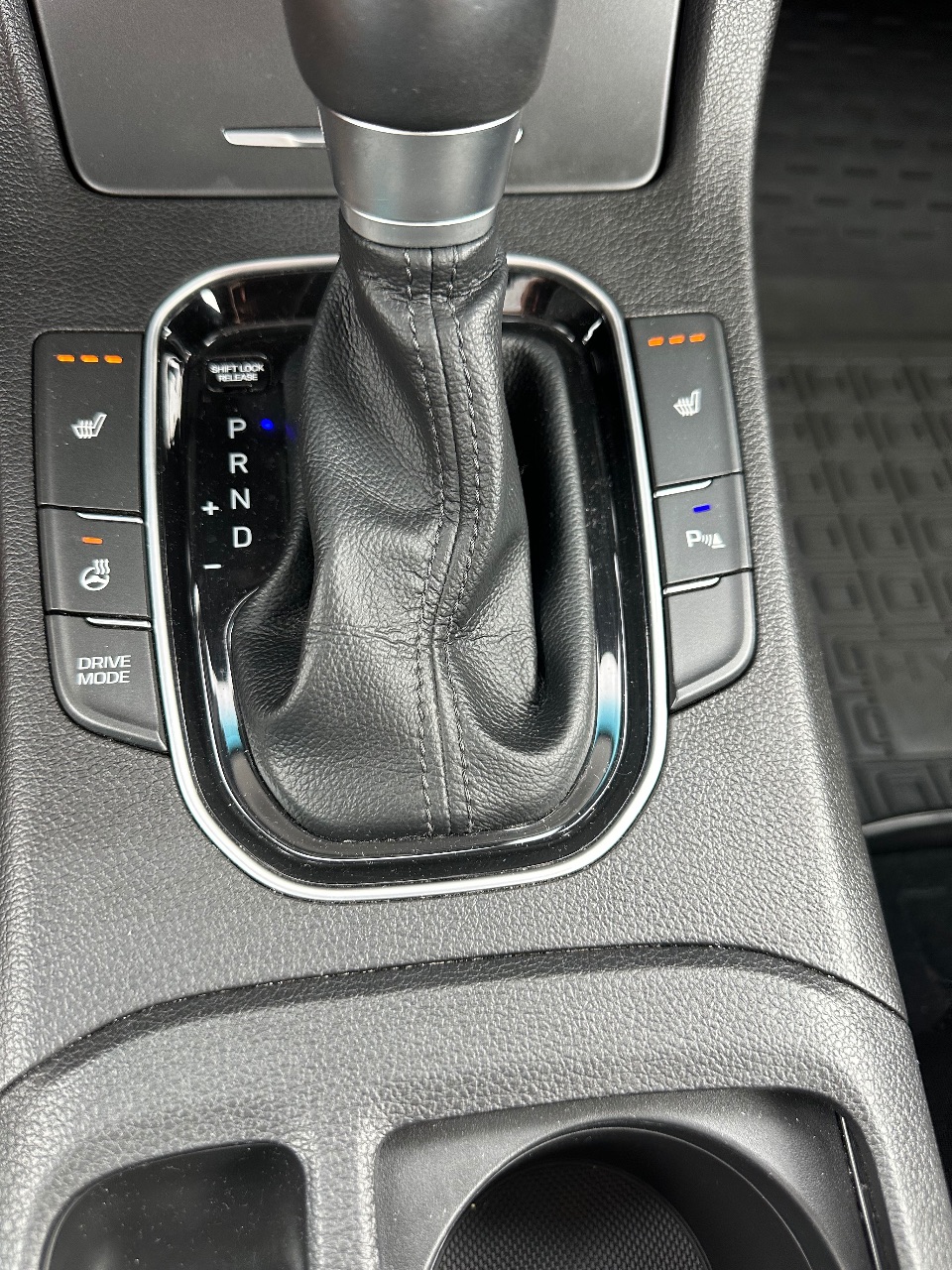 Hyundai i30 - фото 15