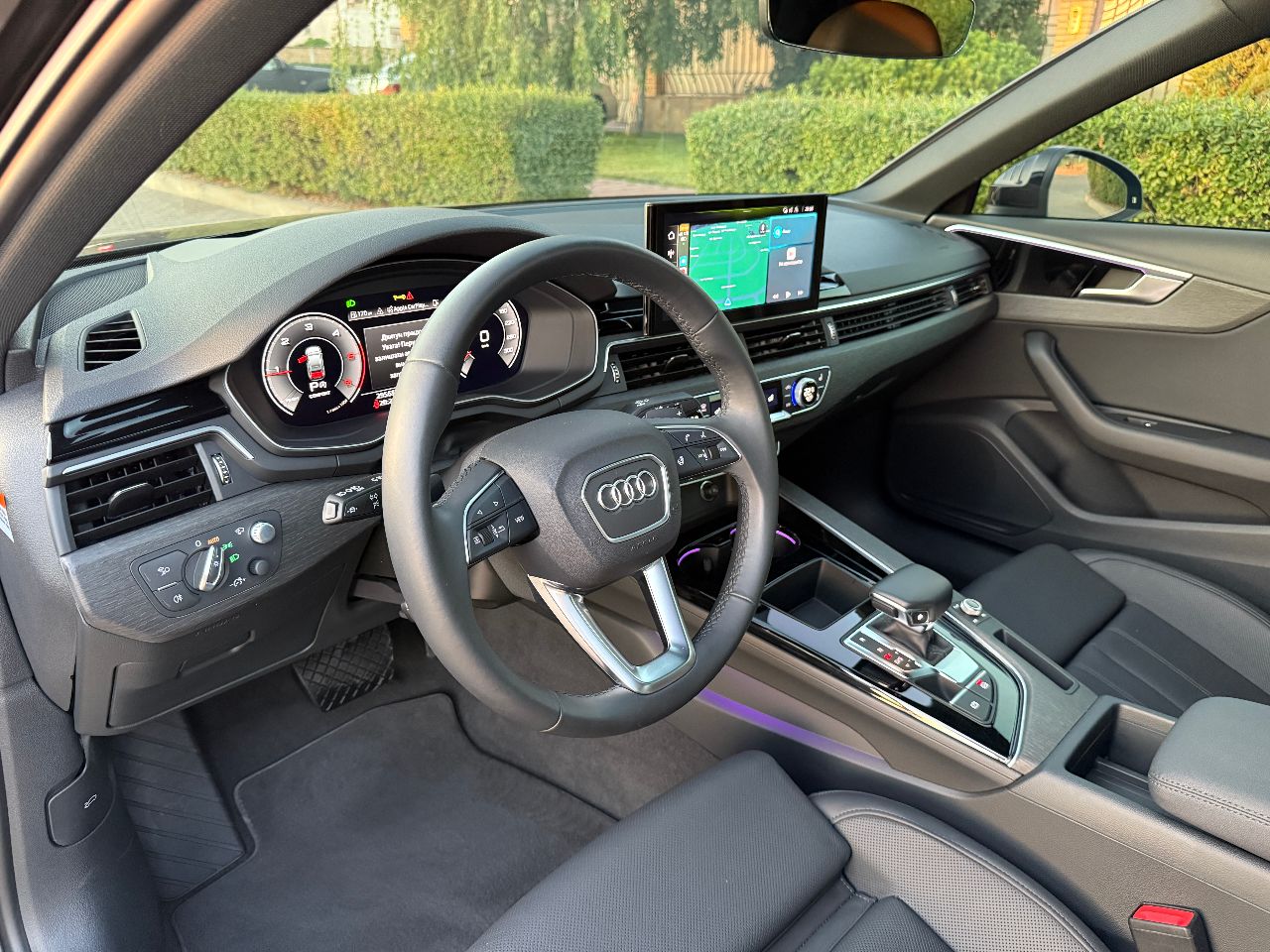Audi A4 - фото 44
