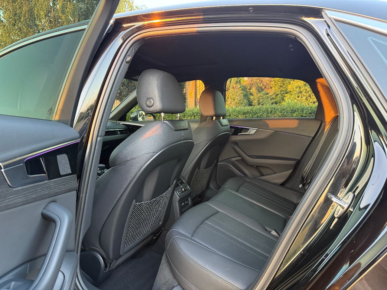 Audi A4 - фото 13