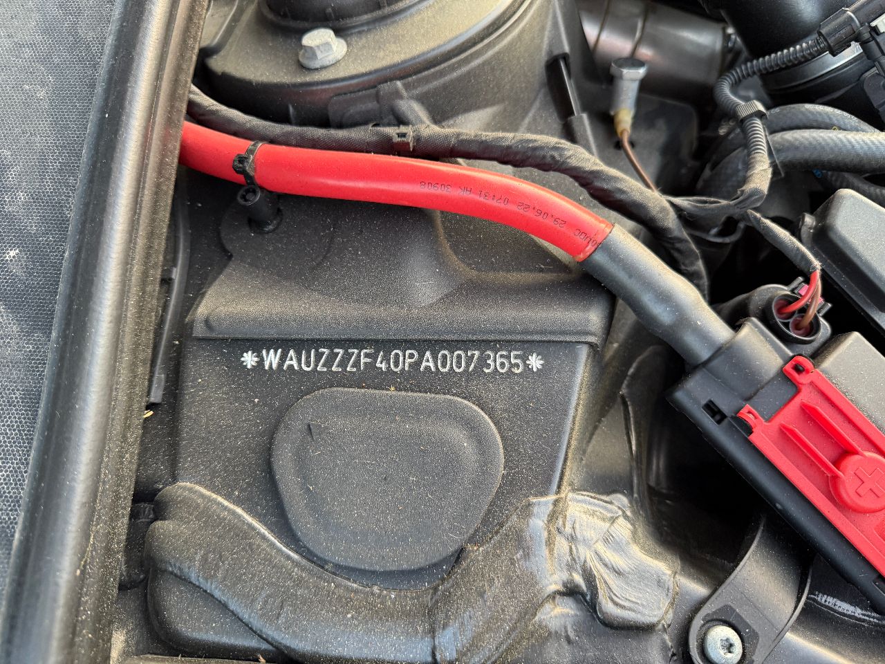 Audi A4 - фото 6