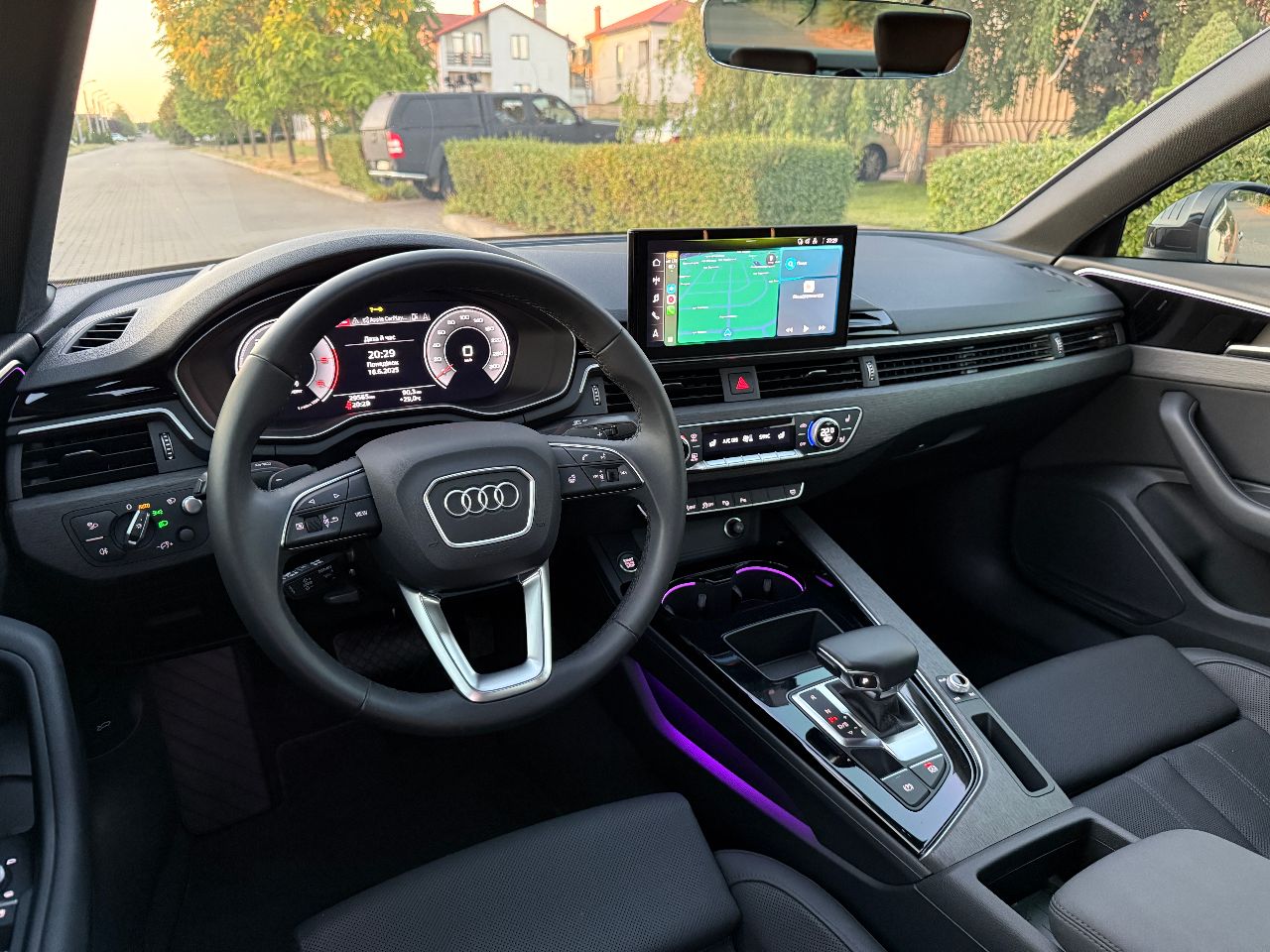 Audi A4 - фото 32