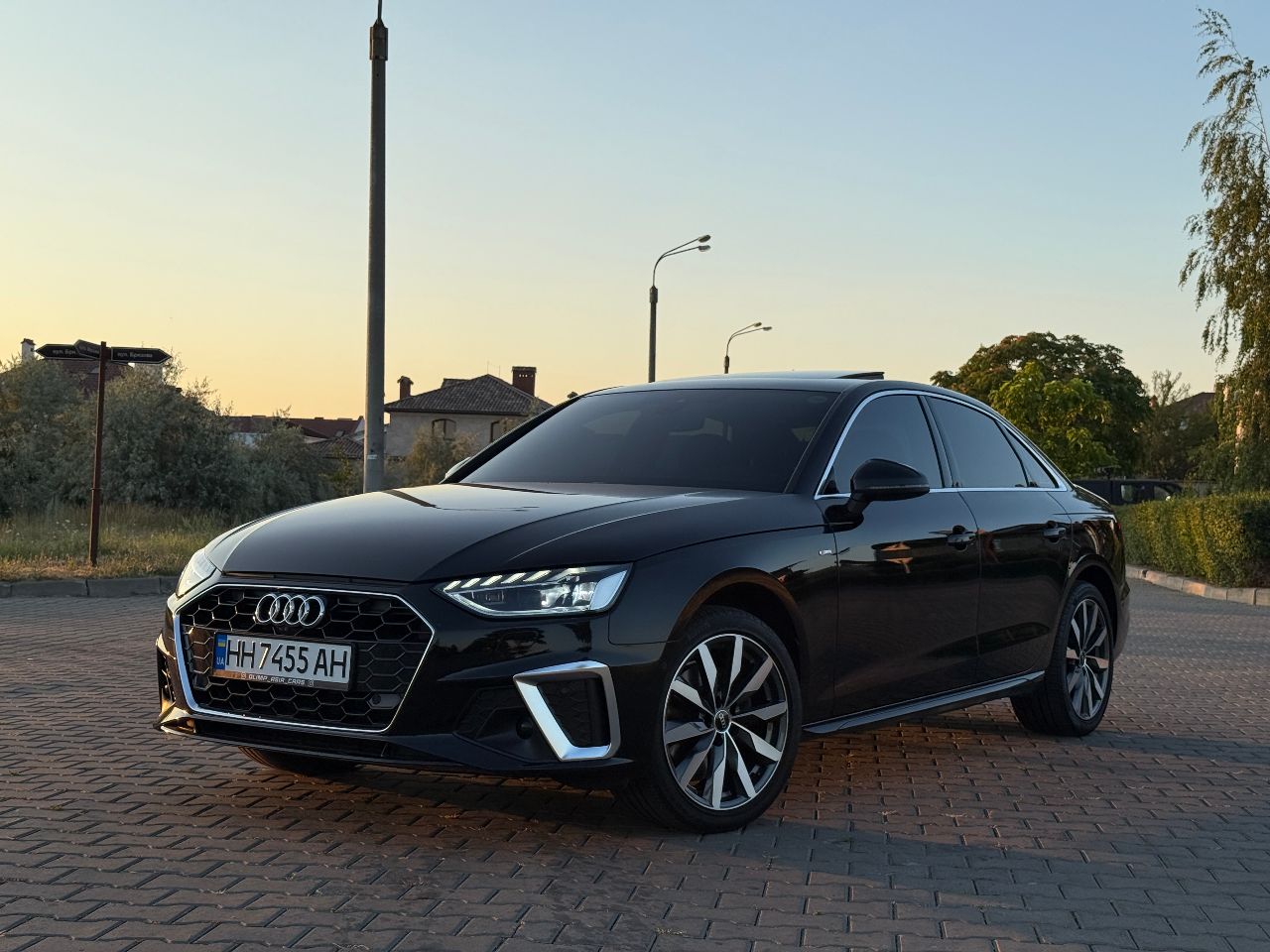 Audi A4 - фото 60