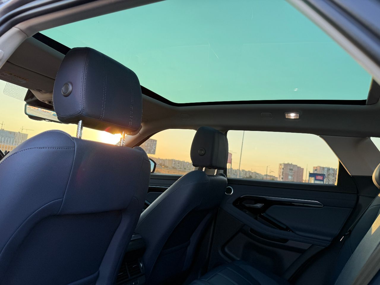 Land Rover Range Rover Evoque - фото 5