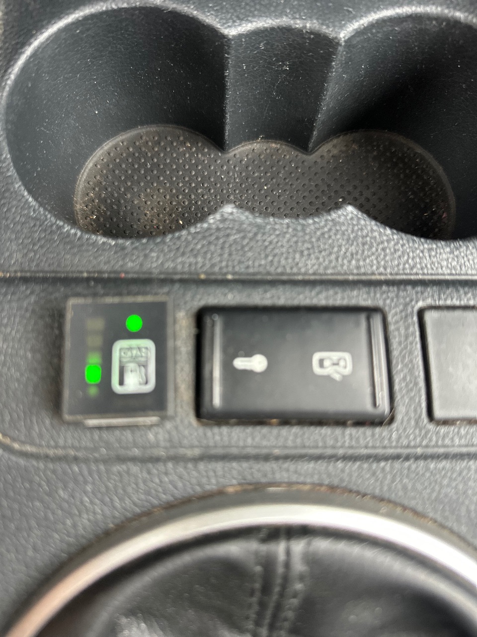 Skoda Fabia - фото 14