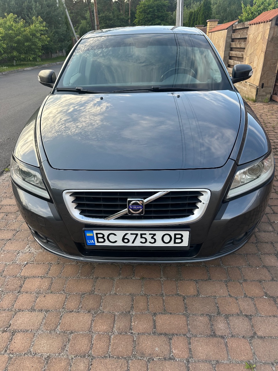 Volvo V50 - фото 1