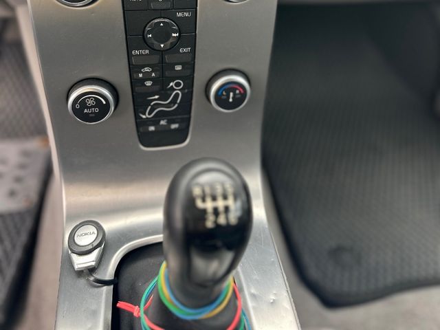 Volvo V50 - фото 2
