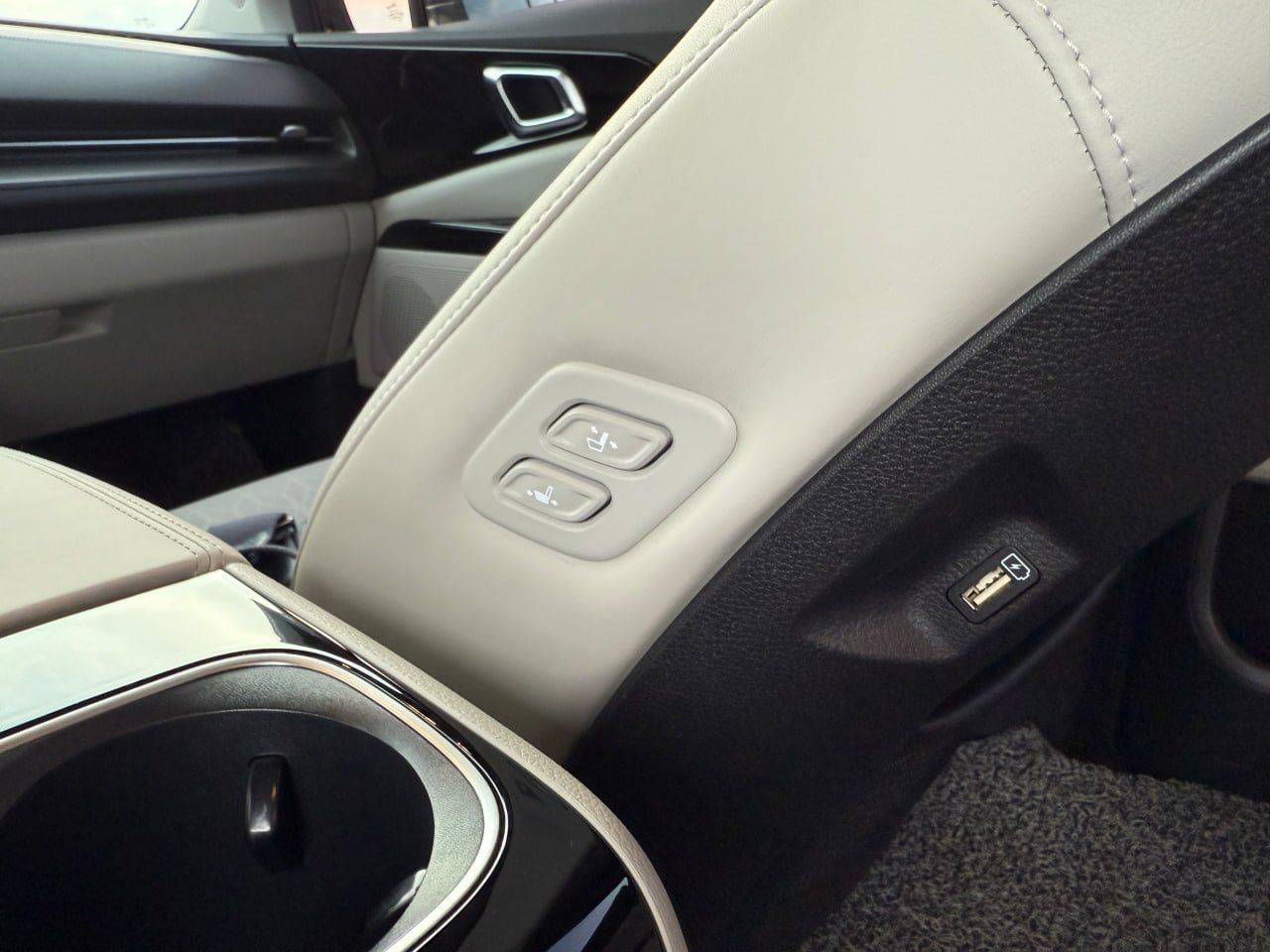 Kia Carnival - фото 35