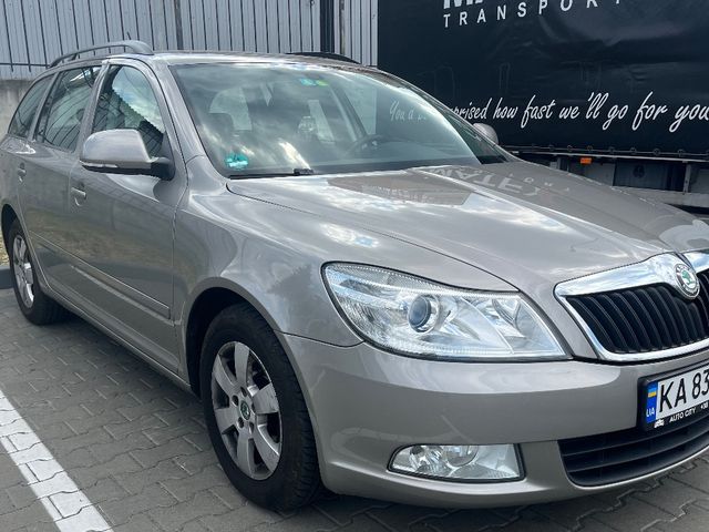 Skoda Octavia 2011, Київ, $7 500 - зображення 1