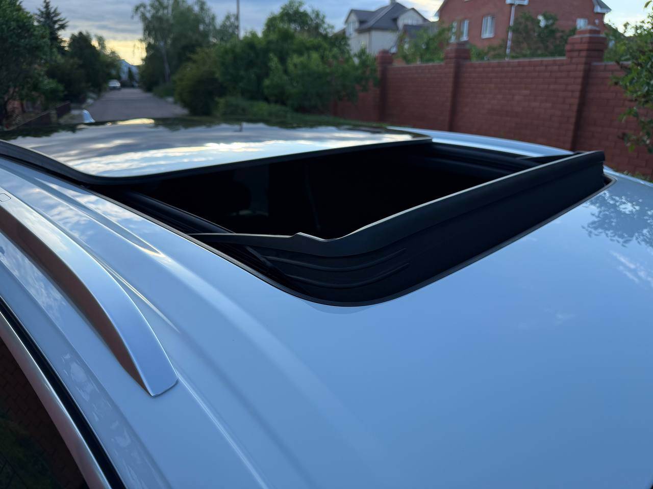 Audi Q7 - фото 52