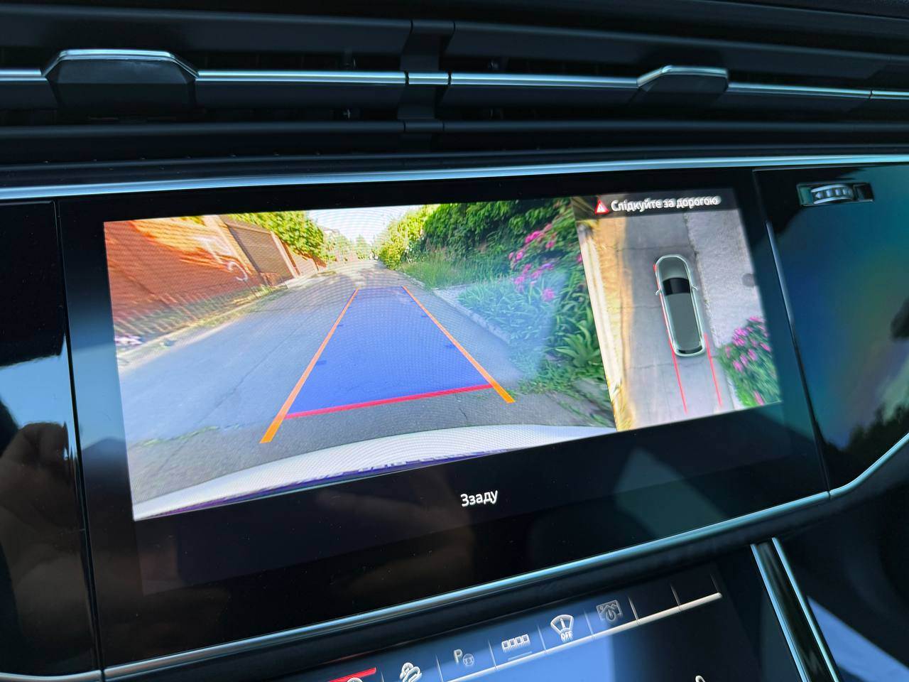 Audi Q7 - фото 29