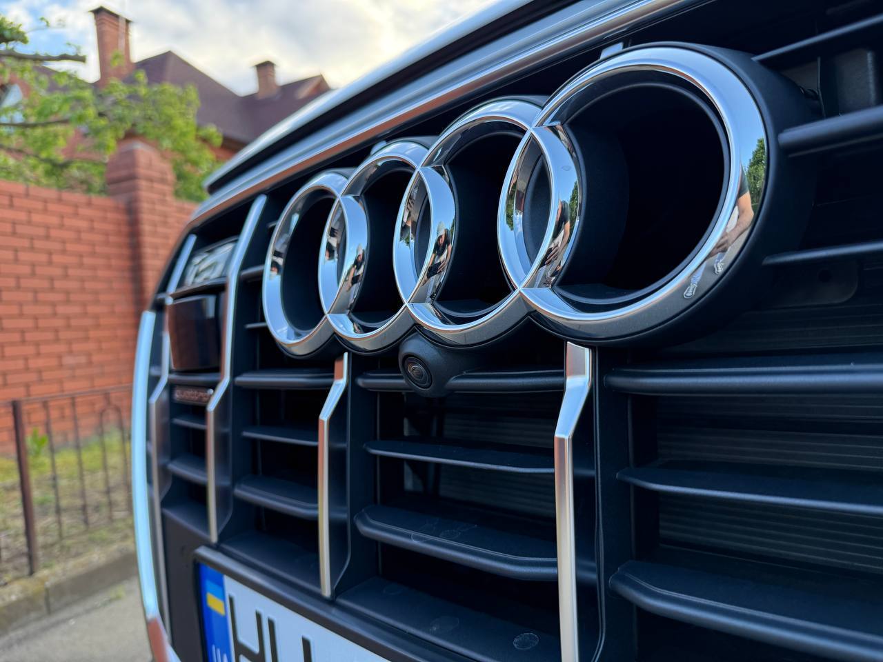 Audi Q7 - фото 20