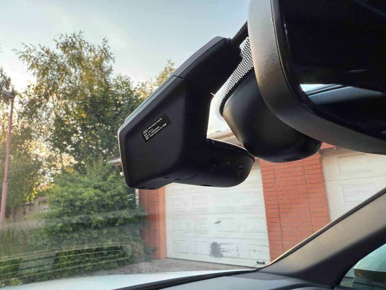 Audi Q7 - фото 8