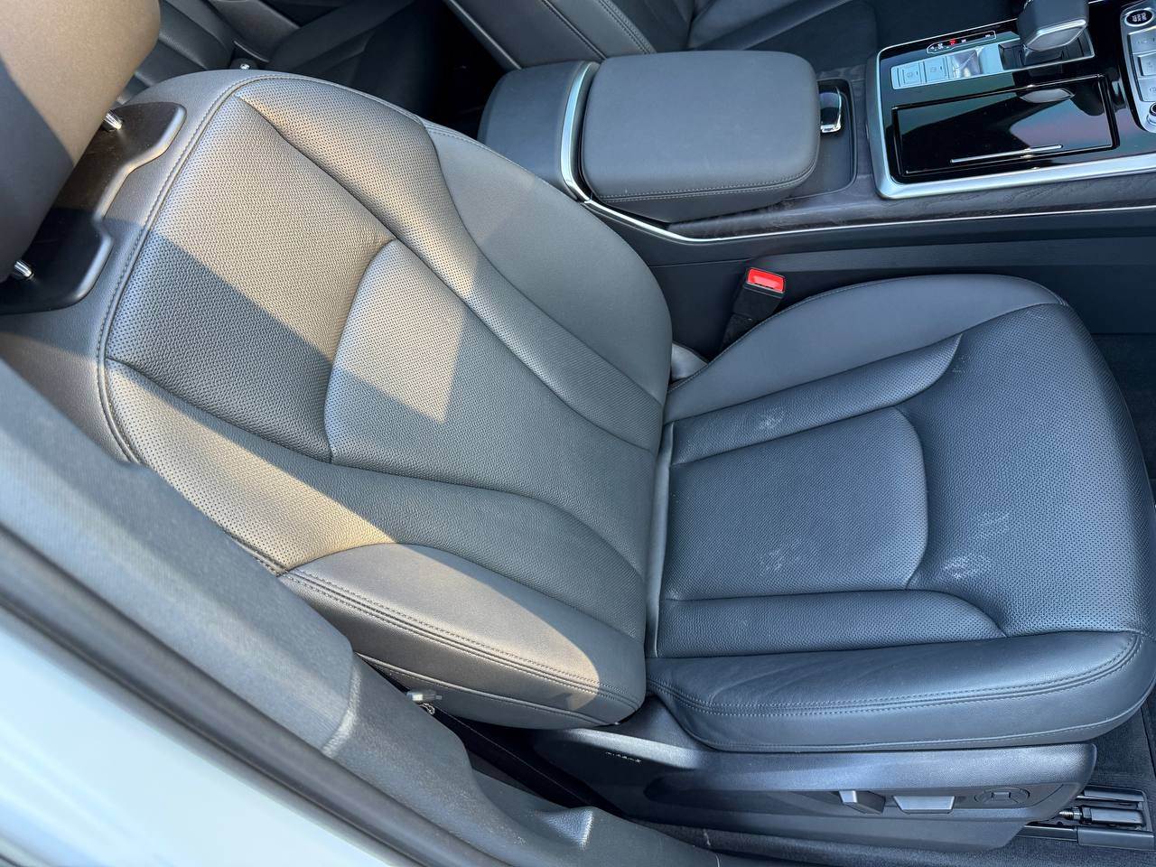 Audi Q7 - фото 13