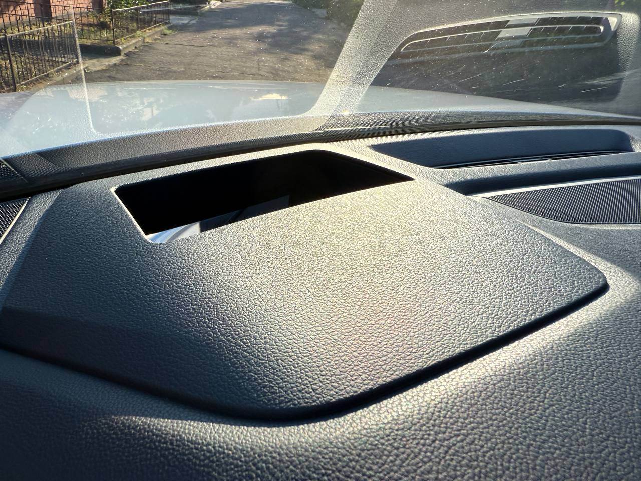 Audi Q7 - фото 15