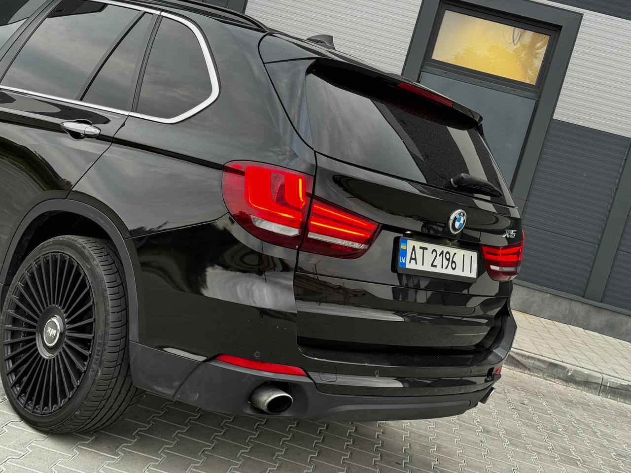 BMW X5 - фото 7