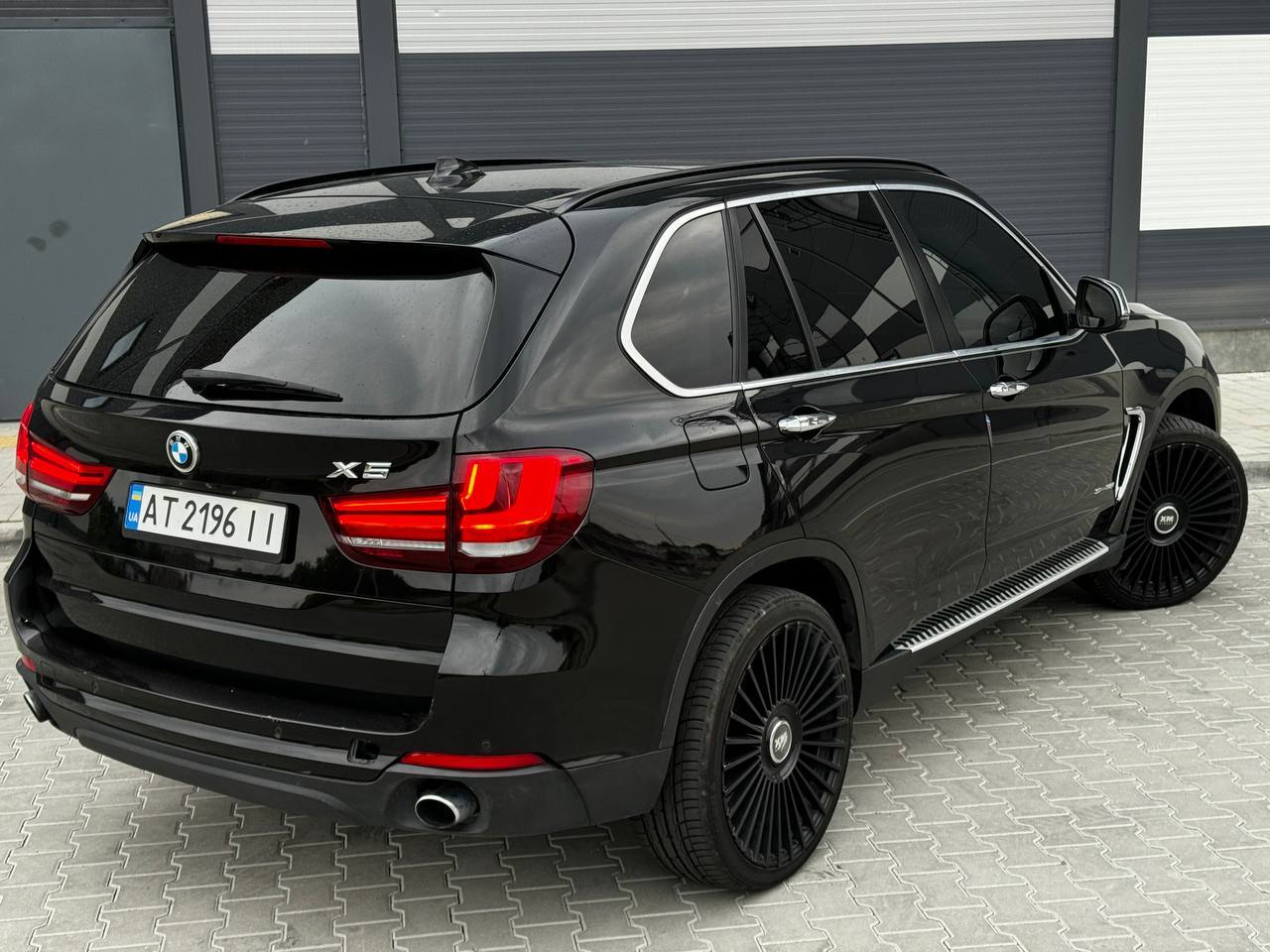 BMW X5 - фото 9
