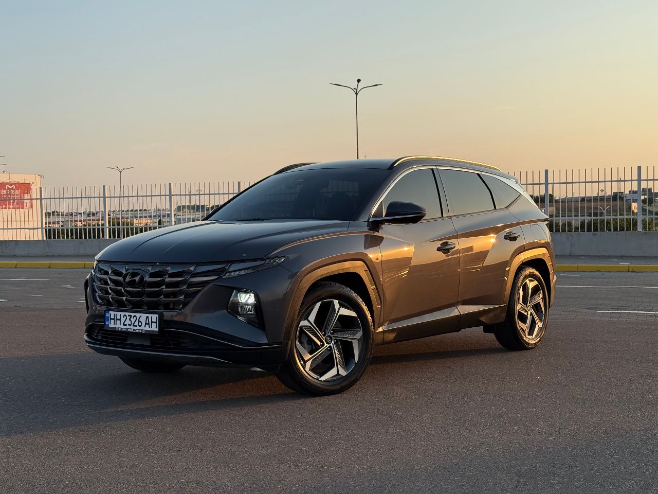 Hyundai Tucson - фото 1