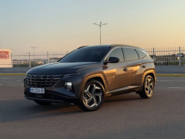 Hyundai Tucson - фото 1