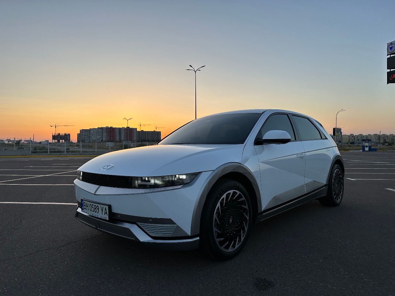 Hyundai IONIQ 5 - фото 20