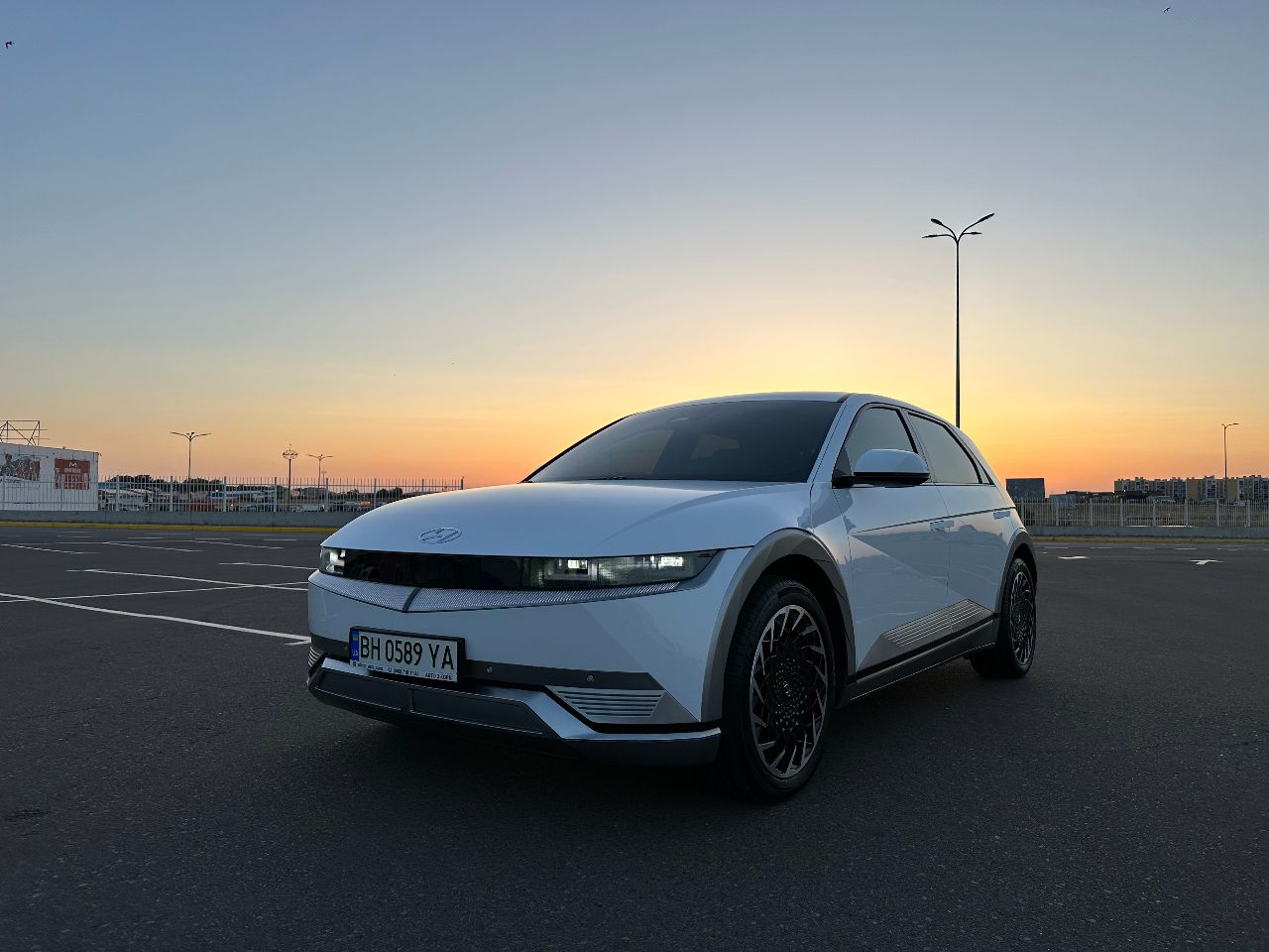 Hyundai IONIQ 5 - фото 17
