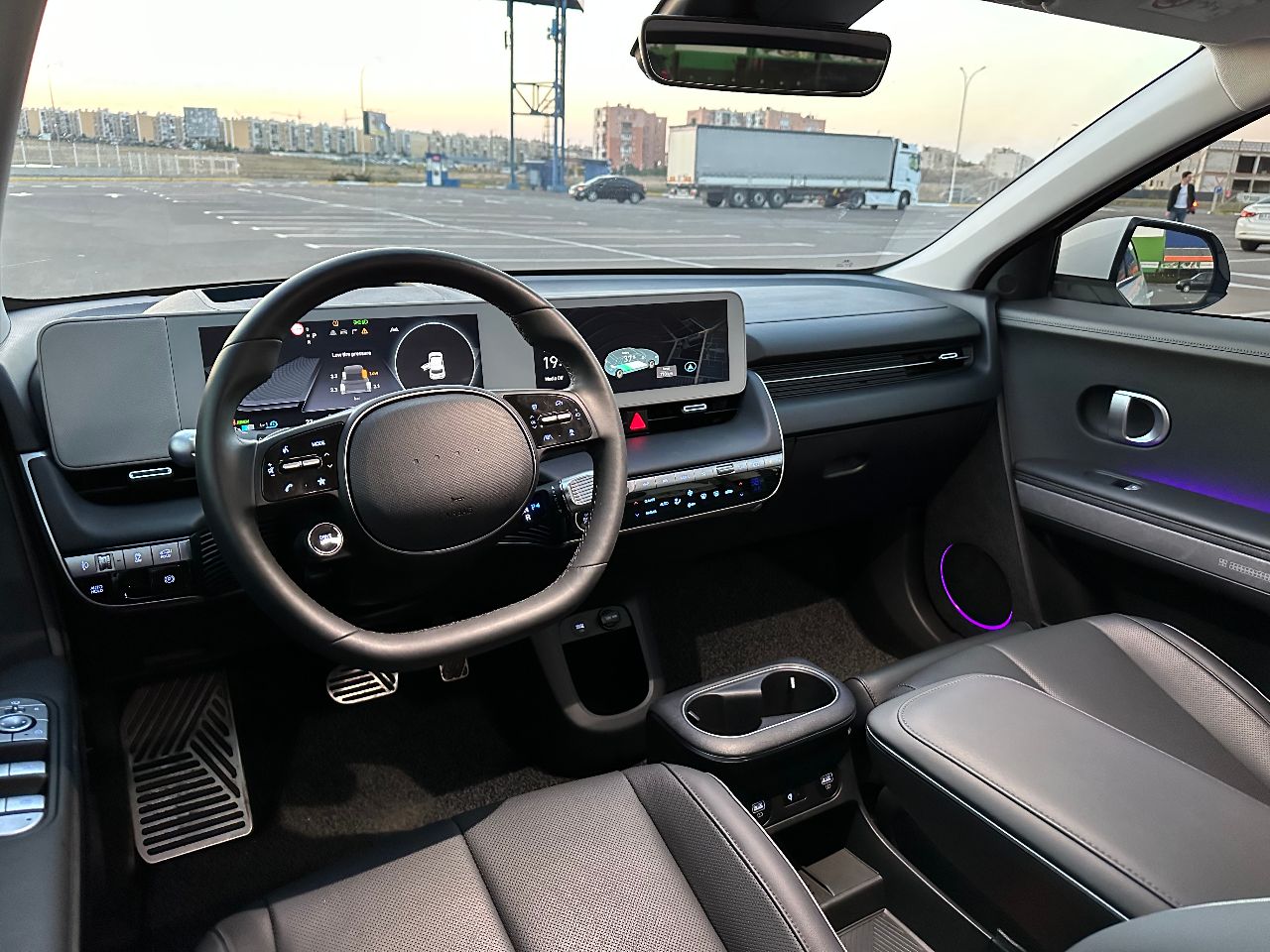 Hyundai IONIQ 5 - фото 42