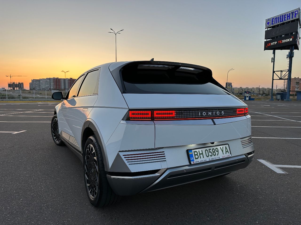 Hyundai IONIQ 5 - фото 45